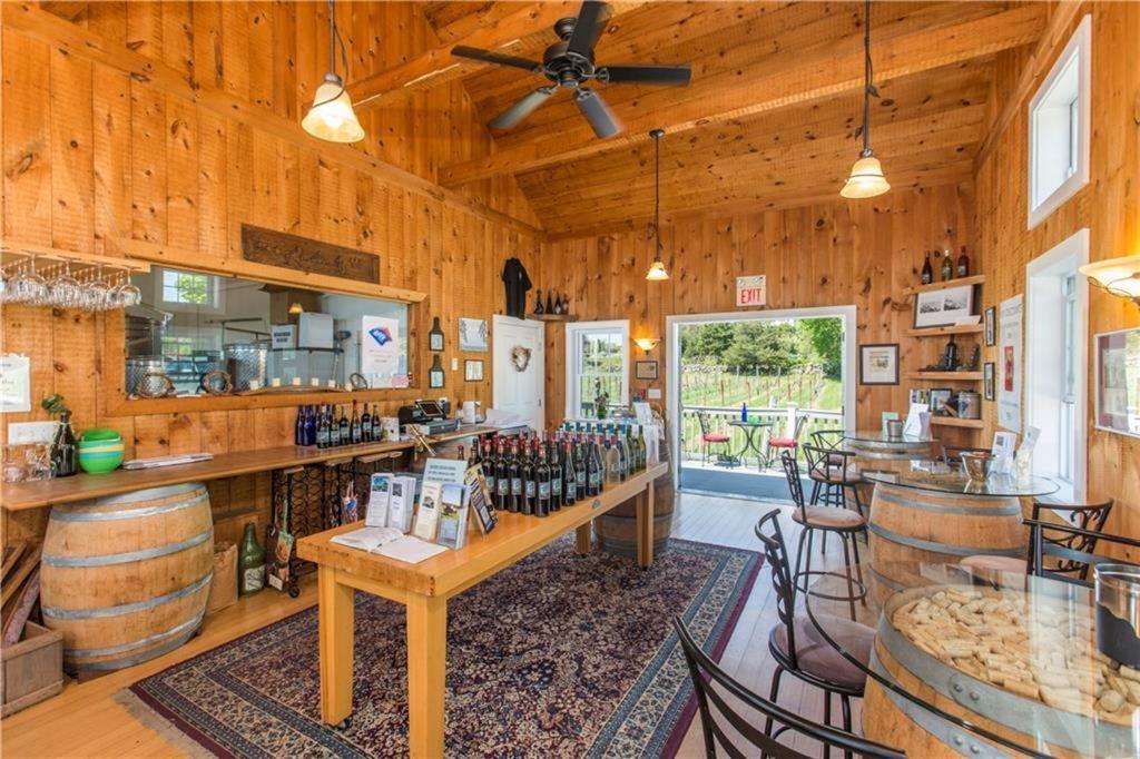 The Langworthy Inn & Winery Вестерлі Екстер'єр фото